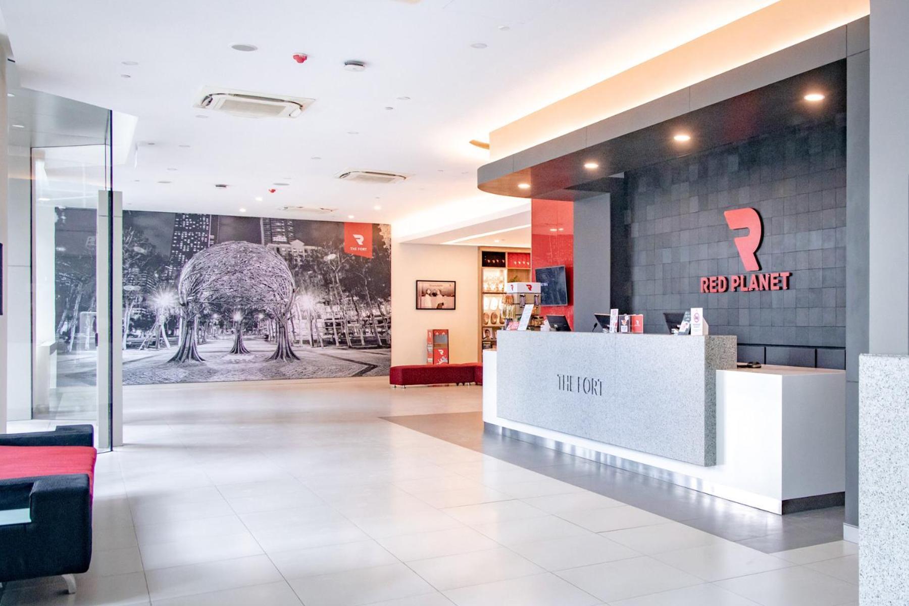 Red Planet Bgc The Fort Тагиг Экстерьер фото